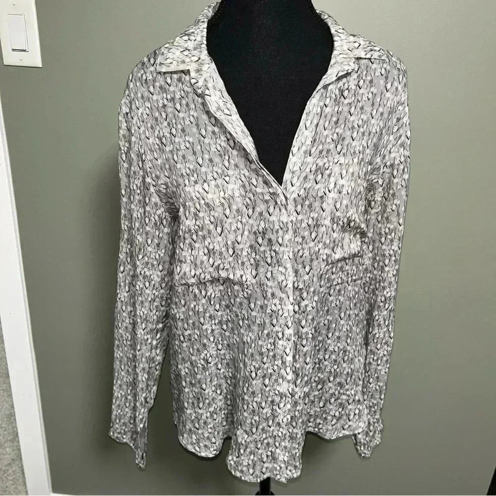 Cloth  & Stone Button Up